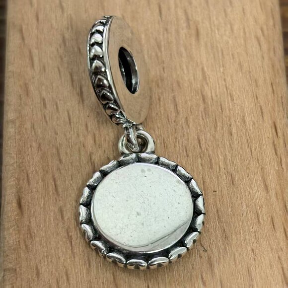 Pandora St. Peters Basilica DI San PIETRO ROMA Charm, S925 Silver Bracelets - Picture 2 of 4